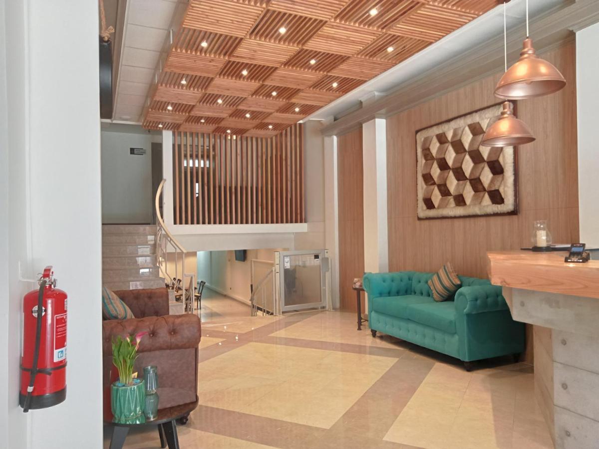 Hotel Gavina Express אריקה מראה חיצוני תמונה
